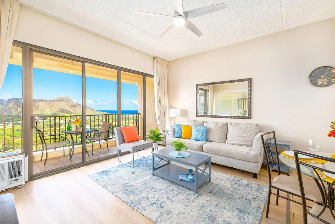 Ocean View Oasis With Free Parking, A Waikiki Gem! location