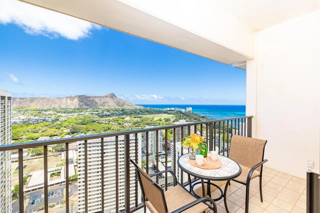 Ocean View Oasis With Free Parking, A Waikiki Gem! Apartment Honolulu