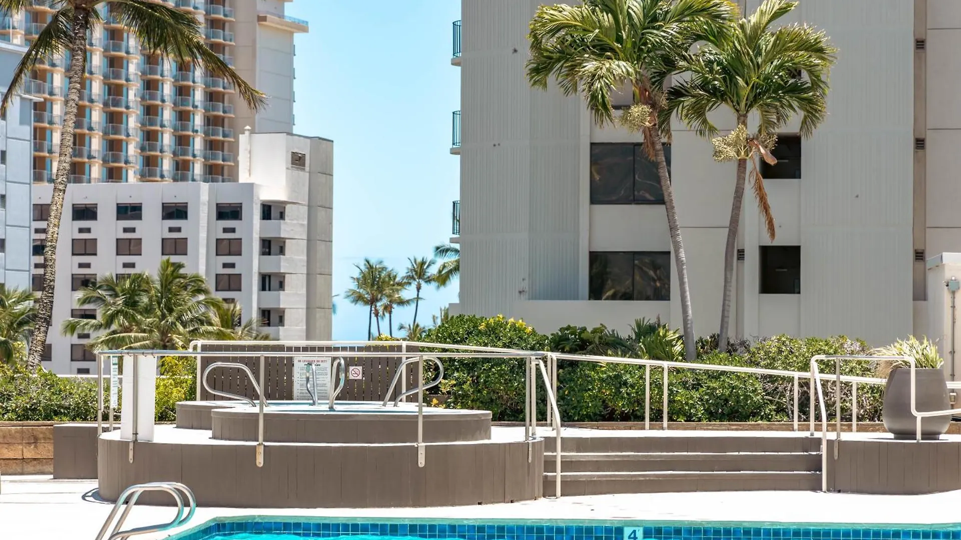 Ocean View Oasis With Free Parking, A Waikiki Gem! Apartment Honolulu